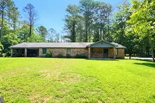 484 Riverside Rd, Tallapoosa, GA 30176 - Photo 1