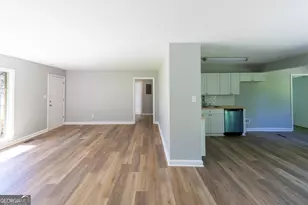 132 Evergreen St, Warner Robins, GA 31093 - Photo 11