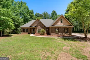 394 Brandish Dr, Newnan, GA 30263 - Photo 1