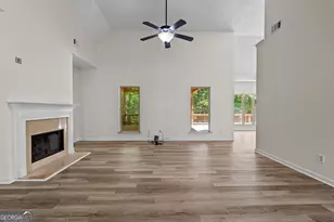 394 Brandish Dr, Newnan, GA 30263 - Photo 9