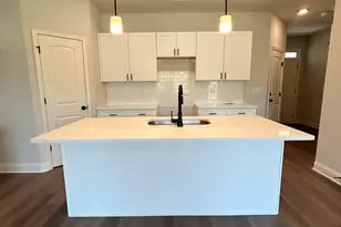 47 Crest Dr, Hartwell, GA 30643 - Photo 11
