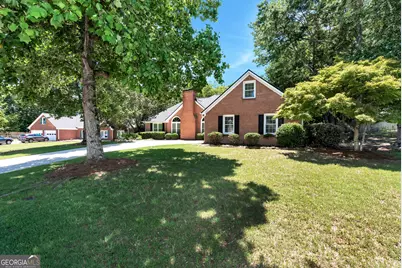 1742 Laurel Song Trail, Dacula, GA 30019 - Photo 3