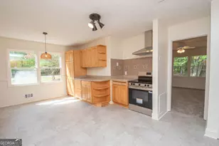 598 Beavers Rd, Grantville, GA 30220 - Photo 13