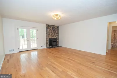 598 Beavers Rd, Grantville, GA 30220 - Photo 5