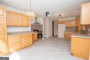 598 Beavers Rd, Grantville, GA 30220 - Photo 15