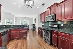 39 Hawthorne Pl, Sharpsburg, GA 30277 - Photo 15