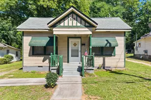 76 Park St, Commerce, GA 30529 - Photo 1
