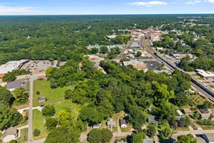 76 Park St, Commerce, GA 30529 - Photo 33