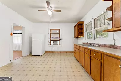 76 Park Street, Commerce, GA 30529 - Photo 13