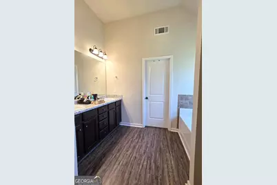 9025 Holder Road, Locust Grove, GA 30248 - Photo 17