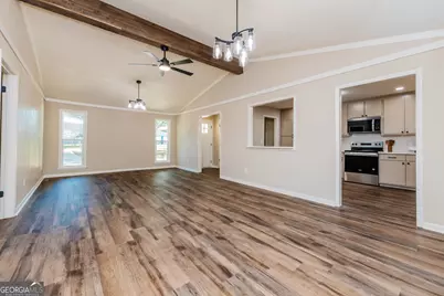 121 Eastlake Drive, Warner Robins, GA 31093 - Photo 5