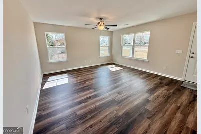 103 Continental Street, Glennville, GA 30427 - Photo 9