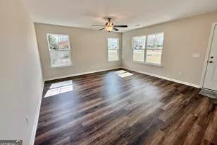 103 Continental St, Glennville, GA 30427 - Photo 9