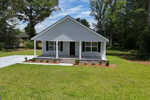 103 Continental St, Glennville, GA 30427 - Photo 1