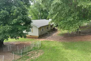 903 Village Rd, Hiawassee, GA 30546 - Photo 51