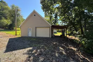 903 Village Rd, Hiawassee, GA 30546 - Photo 41