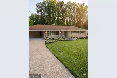 3860 King Arthur Road SW, Atlanta, GA 30331 - Photo 1