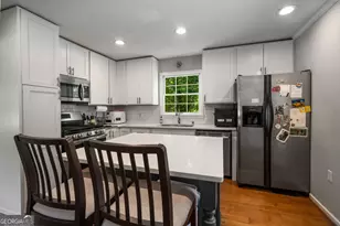 2795 Bentwood Dr, Marietta, GA 30062 - Photo 11