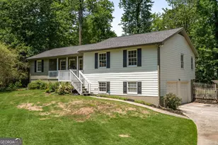 2795 Bentwood Dr, Marietta, GA 30062 - Photo 3