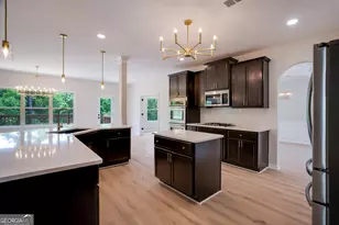190 Thrushwood Dr, Fayetteville, GA 30215 - Photo 21