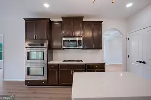 190 Thrushwood Dr, Fayetteville, GA 30215 - Photo 23