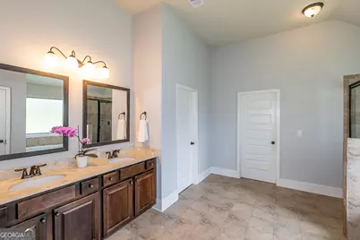 49 Bay Crest Court, Loganville, GA 30052 - Photo 19