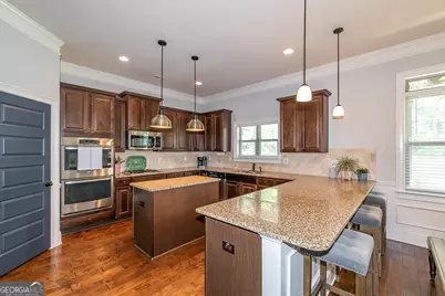 49 Bay Crest Court, Loganville, GA 30052 - Photo 5