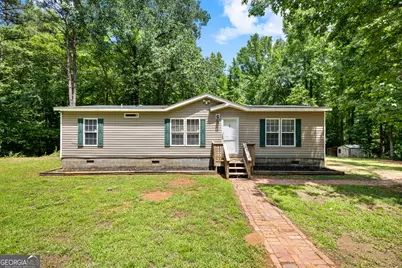 888 Minardi Drive, Hogansville, GA 30230 - Photo 1