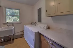 400 Harris St, Toccoa, GA 30577 - Photo 35