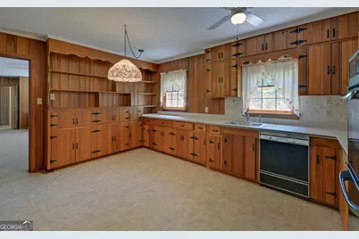 400 Harris Street, Toccoa, GA 30577 - Photo 9
