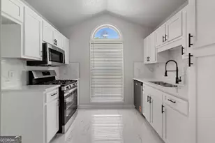 5820 Georgetown Dr, Columbus, GA 31907 - Photo 11
