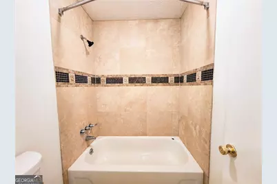8740 Roswell Roa #9D, Atlanta, GA 30350 - Photo 11