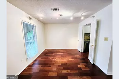 8740 Roswell Roa #9D, Atlanta, GA 30350 - Photo 5