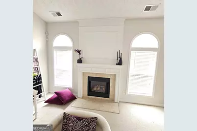 319 Wildwood Point, Atlanta, GA 30349 - Photo 9