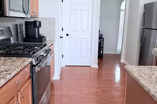 319 Wildwood Point, Atlanta, GA 30349 - Photo 13