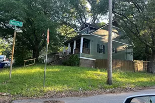 1898 SW Sylvan Ridge Dr SW, Atlanta, GA 30310 - Photo 5