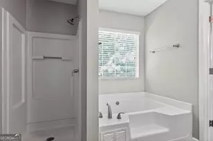 1121 Huntington Pl Cir, Lithonia, GA 30058 - Photo 19