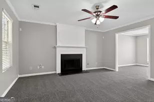 1121 Huntington Pl Cir, Lithonia, GA 30058 - Photo 5