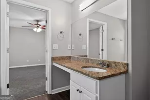 1121 Huntington Pl Cir, Lithonia, GA 30058 - Photo 23