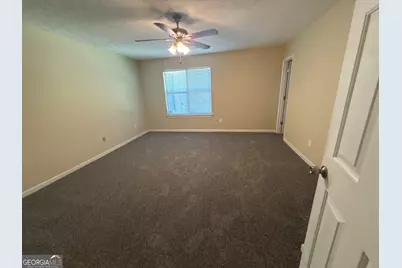 3235 Hunters Crossing Point, Lithonia, GA 30038 - Photo 9