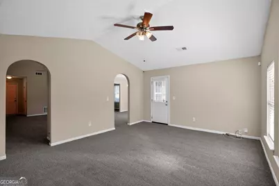 3235 Hunters Crossing Point, Lithonia, GA 30038 - Photo 19