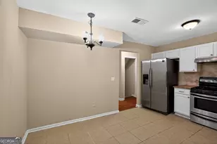 1298 Baywood Glen, Lithonia, GA 30058 - Photo 17