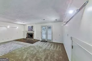 878 Lake Hollow Blvd SW, Marietta, GA 30064 - Photo 9
