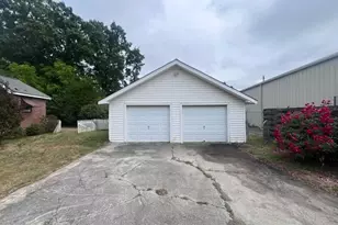 211 Gordon St, Thomson, GA 30824 - Photo 19