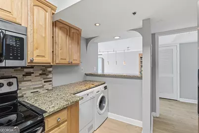 2870 Pharr Court South NW #2506, Atlanta, GA 30305 - Photo 25