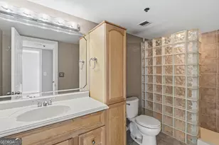 2870 Pharr Ct South NW, Atlanta, GA 30305 - Photo 37