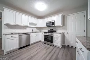 6040 Luna Dr, Columbus, GA 31907 - Photo 11