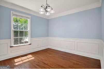 354 E Creek Bend, Athens, GA 30605 - Photo 5
