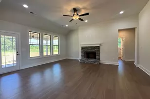 1107 Sage Dr, Griffin, GA 30224 - Photo 9