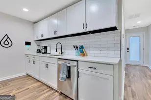 2841 Waters Rd SW, Atlanta, GA 30354 - Photo 11